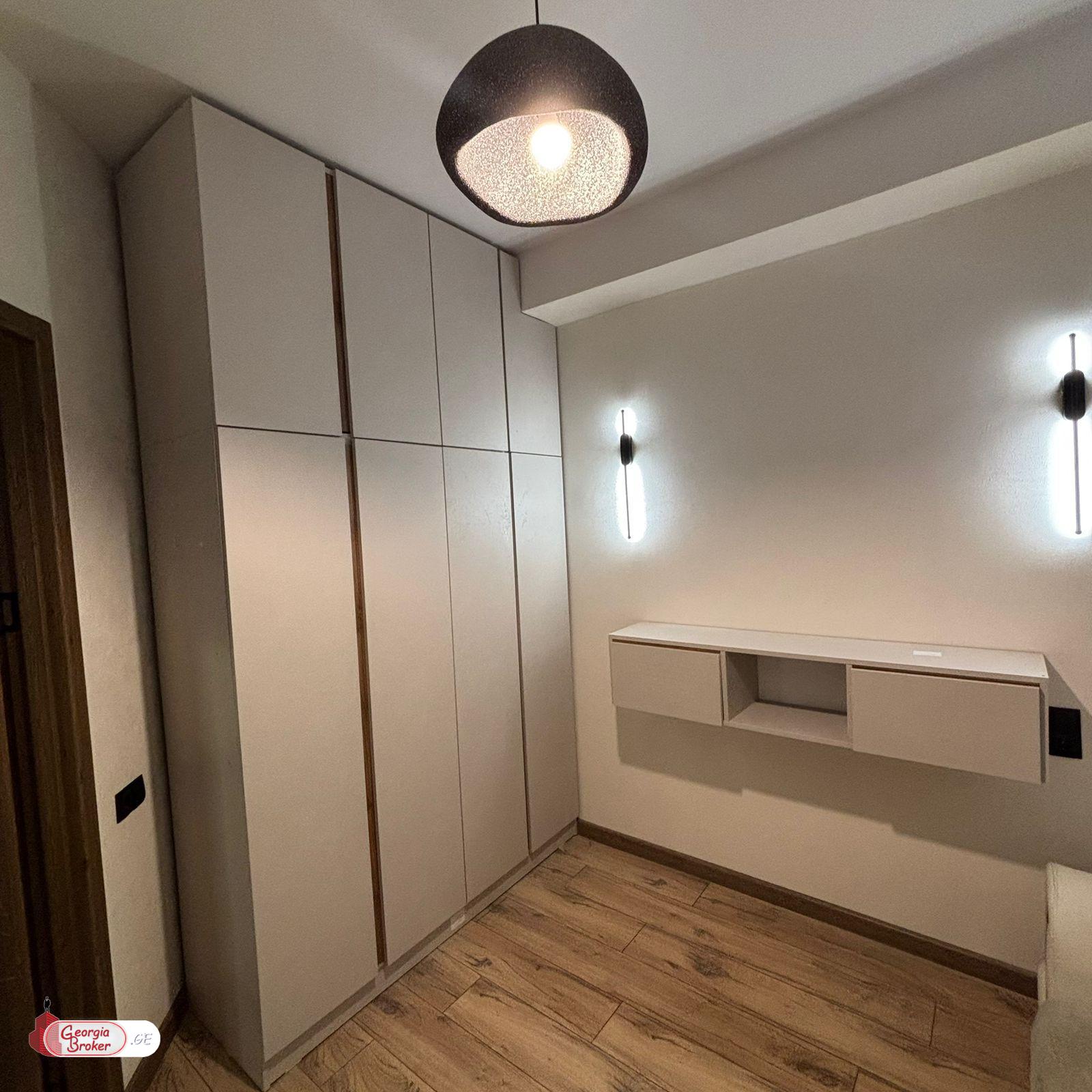 nearly repaired 3-room apartment for sale